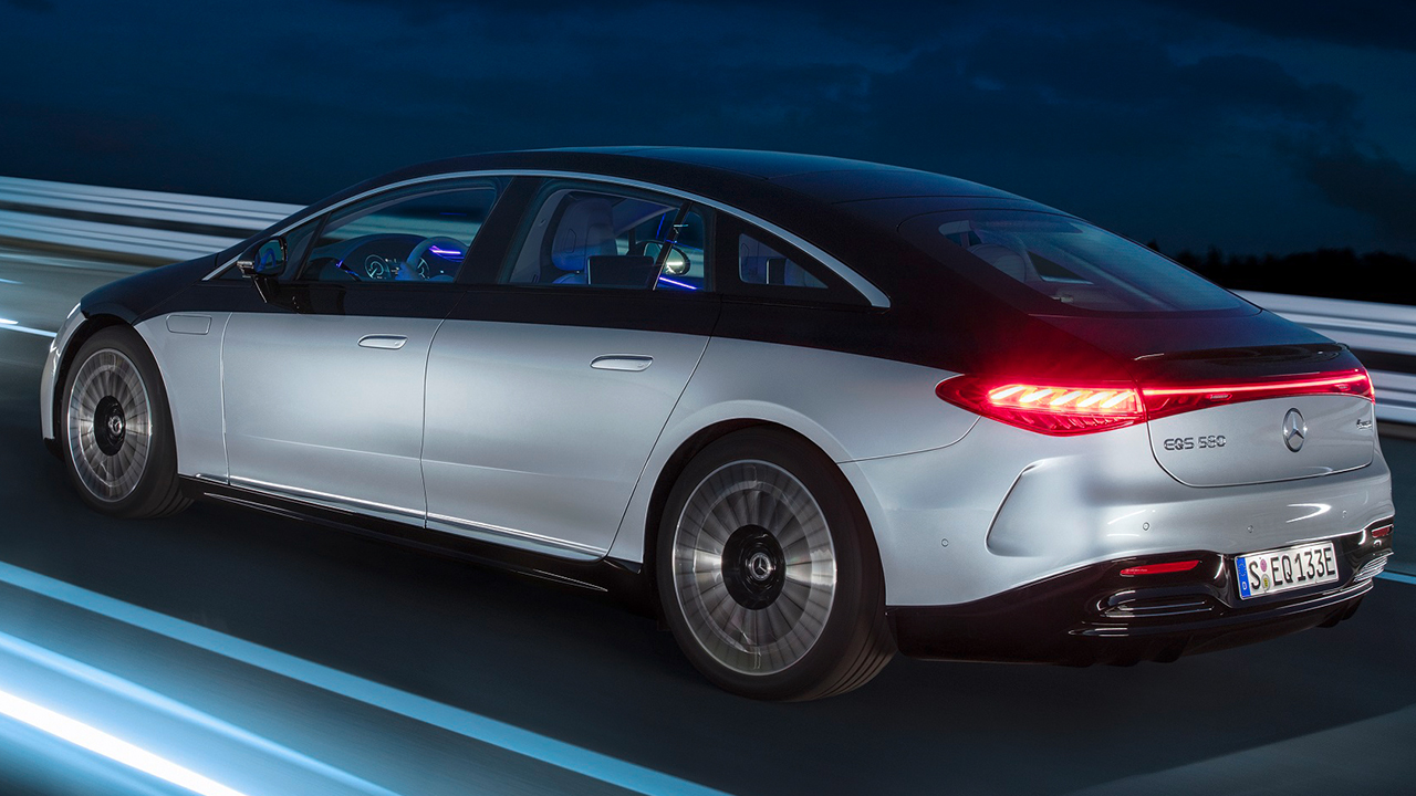 2021 Mercedes EQS tanıtıldı: Elektrikli lüks sedan